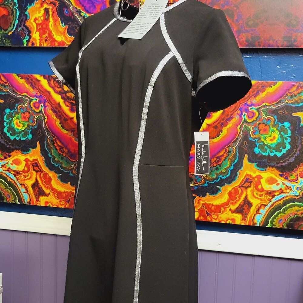 Nicole Miller ~ Sz 6P ~ Black Knit Dress ~ NWT ~ Cross Posted